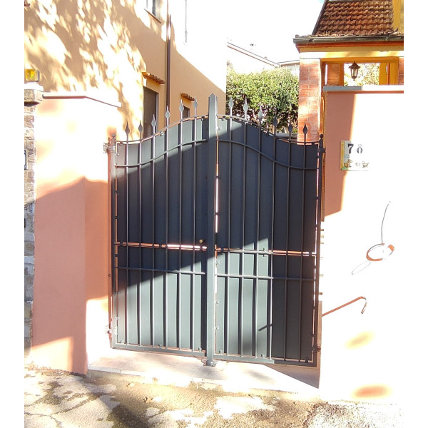 CANCELLO PEDONALE in Ferro . Realizzazioni Personalizzate . Cod. 073