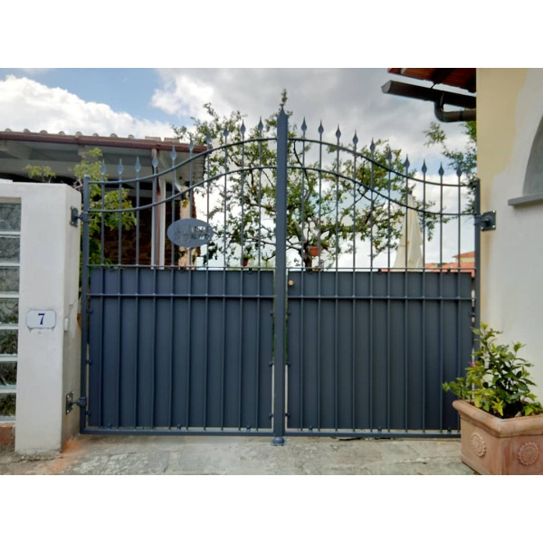 CANCELLO PEDONALE in Ferro . Realizzazioni Personalizzate . Cod. 073