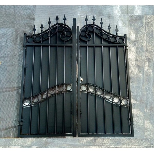 Wrought Iron Pedestrian Gate. Personalised Executions. 083