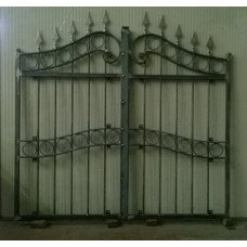 CANCELLO PEDONALE in Ferro Battuto . Realizzazioni Personalizzate . Cod. 083