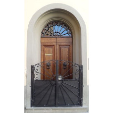 CANCELLO PEDONALE in Ferro Battuto . Realizzazioni Personalizzate . Cod. 088
