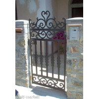 CANCELLO PEDONALE in Ferro Battuto . Realizzazioni Personalizzate . Cod. 089