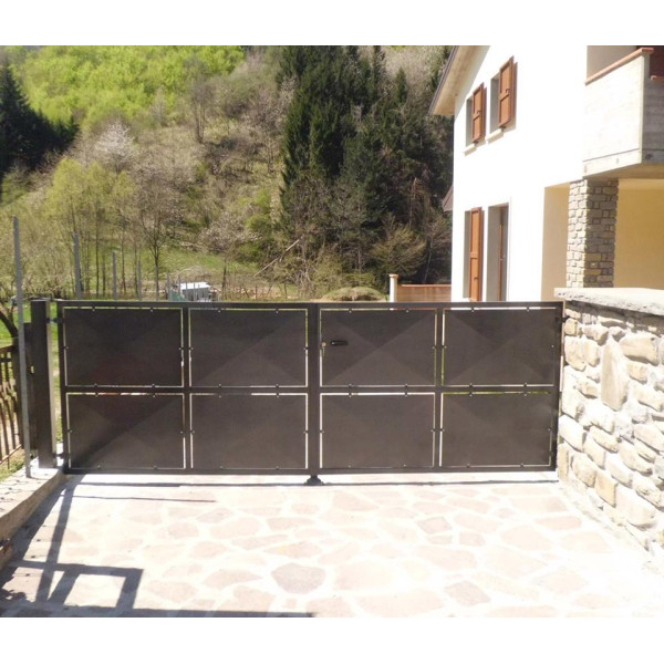 CANCELLO CARRABILE in Ferro . Realizzazioni Personalizzate . Cod. 090