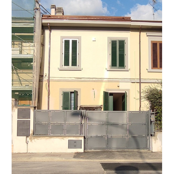 CANCELLO CARRABILE in Ferro . Realizzazioni Personalizzate . Cod. 090