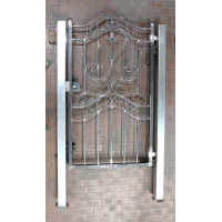 CANCELLO PEDONALE in Ferro Battuto . Realizzazioni Personalizzate . Cod. 097