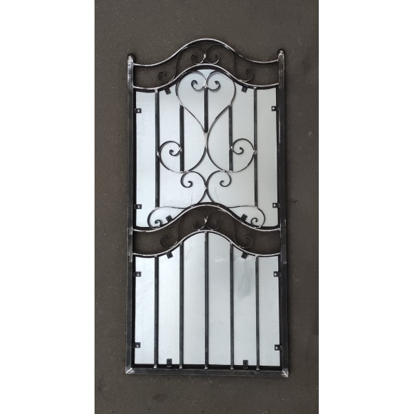 CANCELLO PEDONALE in Ferro Battuto . Realizzazioni Personalizzate . Cod. 097