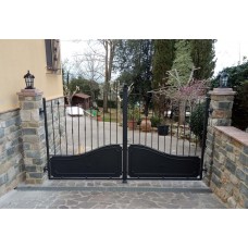 Wrought Iron Driveway Gate. Personalised Executions. 1501