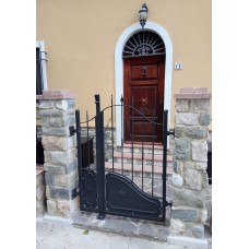  Iron Pedestrian Gate. Personalised Executions. 1502