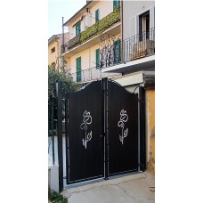 Pedestrian Gate in Iron Design with laser cutting . Personalised Executions.1507