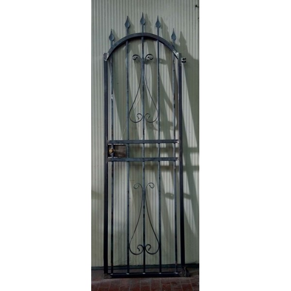Wrought Iron Pedestrian Gate. Personalised Executions. 1509