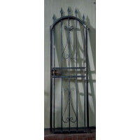 CANCELLO PEDONALE in Ferro Battuto . Realizzazioni Personalizzate . Cod. 1509
