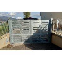Driveway Gate in Iron Design with laser cutting . Personalised Executions. 1510