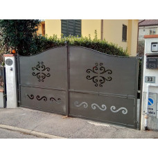 CANCELLO CARRABILE in Ferro con disegno Laser . Realizzazioni Personalizzate . Cod. 1511