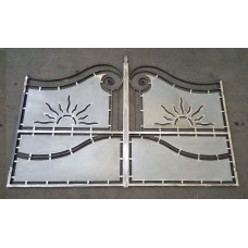 CANCELLO CARRABILE in Ferro Battuto con disegno Laser . Realizzazioni Personalizzate . Cod. 1516
