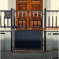  Iron Pedestrian Gate. Personalised Executions. 1517
