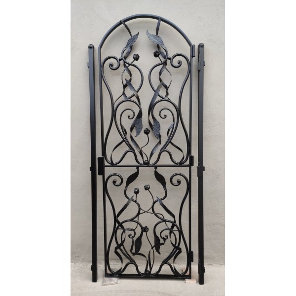 CANCELLO PEDONALE Ferro Battuto . Realizzazioni Personalizzate . cod. 1519 . Detrazioni 50%