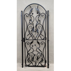 CANCELLO PEDONALE in Ferro Battuto . Realizzazioni Personalizzate . Cod .1519