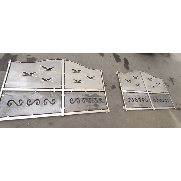 CANCELLO CARRABILE in Ferro con disegno Laser . Realizzazioni Personalizzate . Cod. 1520