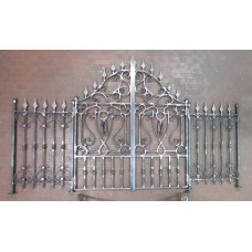 CANCELLO CARRABILE in Ferro Battuto . Realizzazioni Personalizzate . Cod. 1528