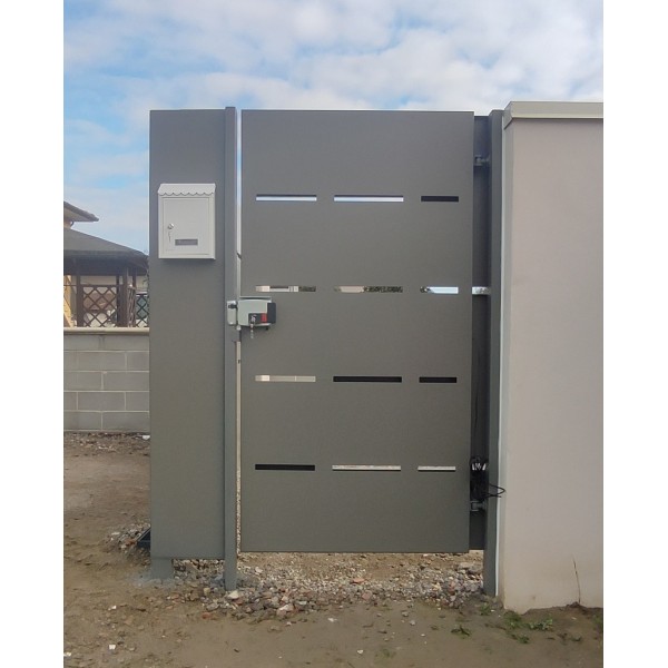 CANCELLO PEDONALE Ferro . Realizzazioni Personalizzate . cod. 1531 . Detrazioni 50%.