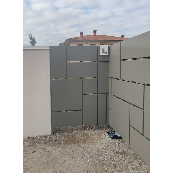 CANCELLO PEDONALE Ferro . Realizzazioni Personalizzate . cod. 1531 . Detrazioni 50%.
