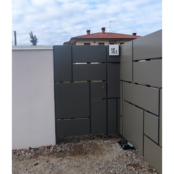 CANCELLO PEDONALE Ferro . Realizzazioni Personalizzate . cod. 1531 . Detrazioni 50%.