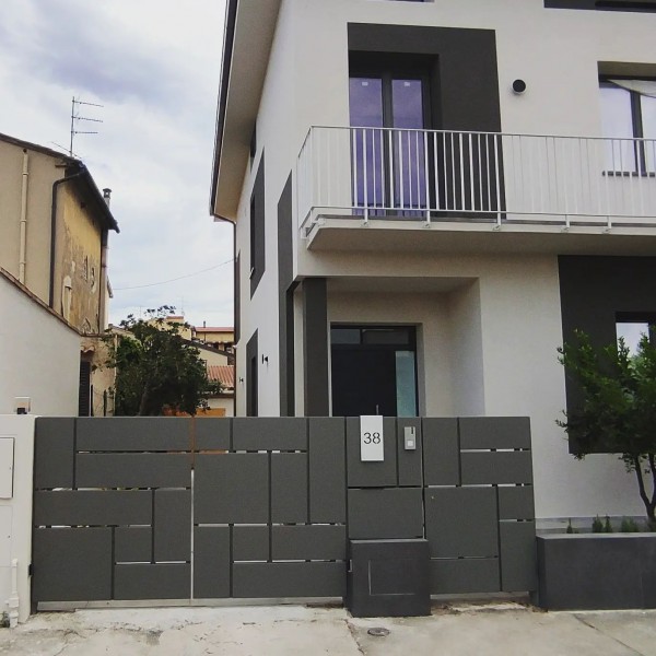 CANCELLO PEDONALE Ferro . Realizzazioni Personalizzate . cod. 1531 . Detrazioni 50%.
