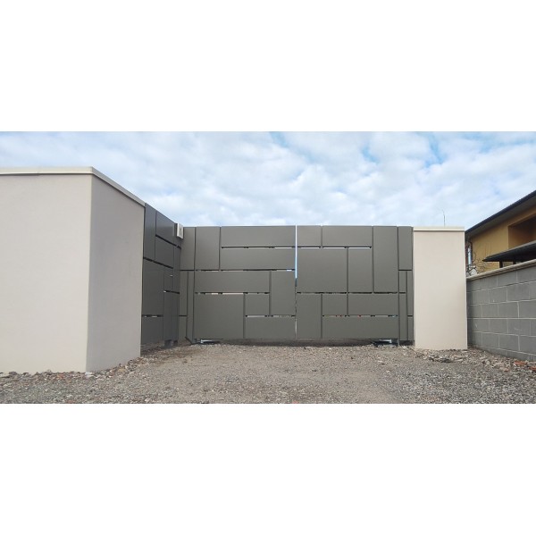CANCELLO CARRABILE Ferro . Realizzazioni Personalizzate . cod. 1532 . Detrazioni 50%.