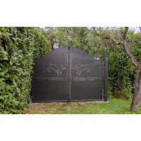 Driveway Gate in Iron Design with laser cutting . Personalised Executions. 1533