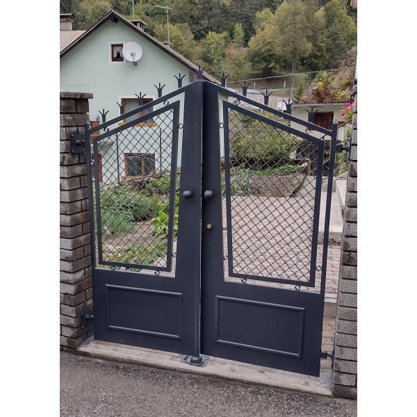 CANCELLO PEDONALE in Ferro . Realizzazioni Personalizzate . Cod. 1534