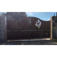 CANCELLO CARRABILE in Ferro con disegno Laser . Realizzazioni Personalizzate . Cod. 1546