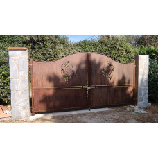 CANCELLO CARRABILE in Ferro con disegno Laser . Realizzazioni Personalizzate . Cod. 1546