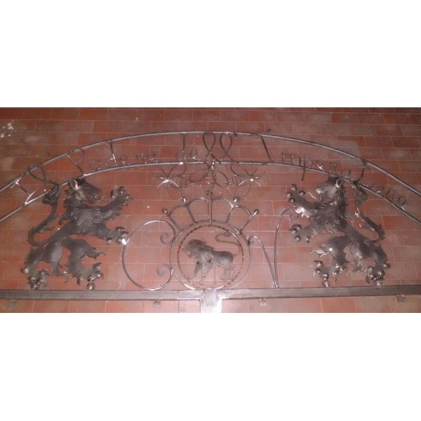 CANCELLO CARRABILE Ferro Design con taglio laser . Realizzazioni Personalizzate . cod. 1510 . Detrazioni 50%