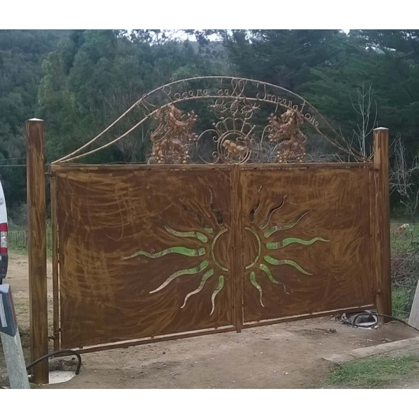 CANCELLO CARRABILE in Ferro con disegno Laser . Realizzazioni Personalizzate . Cod. 191