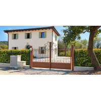 CANCELLO CARRABILE in Ferro Battuto . Realizzazioni Personalizzate . Cod. 2106 CANCELLO CARRABILE in Ferro Battuto . Realizzazioni Personalizzate . Cod. 2106