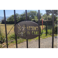 Targa Targhetta Cartello "ATTENTI AL CANE" in ferro . Disegno Laser Pastore Tedesco . 1751 