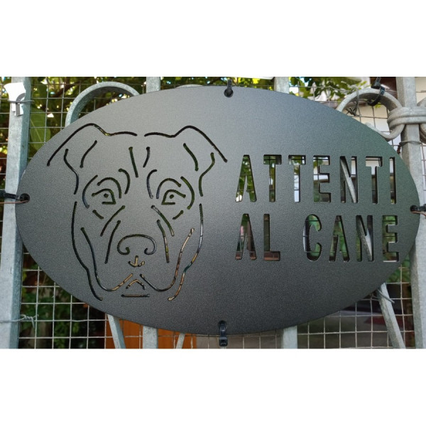 Targa Targhetta Cartello "ATTENTI AL CANE" in ferro . Disegno  American Staffordshire Bull . 1782 