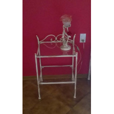 COMODINO in FERRO BATTUTO . Realizzazioni Personalizzate . 1250