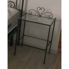 COMODINO in FERRO BATTUTO . Realizzazioni Personalizzate . 871