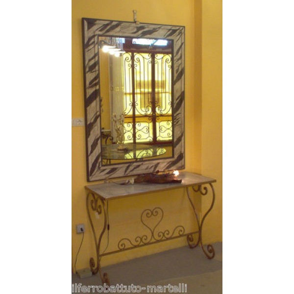 Wrought Iron Consolle Etagere Furniture. Dimensions 120 x 90 x 50 cm, Gold color . 310
