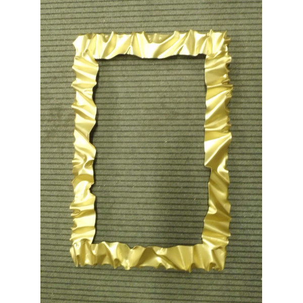 CORNICE design FERRO BATTUTO per Specchio o Foto con o senza LED . Realizzazioni Personalizzate . 850