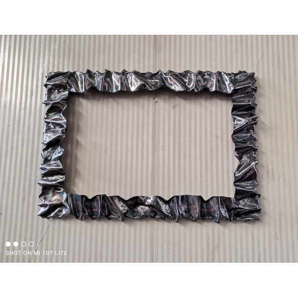 CORNICE design FERRO BATTUTO per Specchio o Foto con o senza LED . Realizzazioni Personalizzate . 850