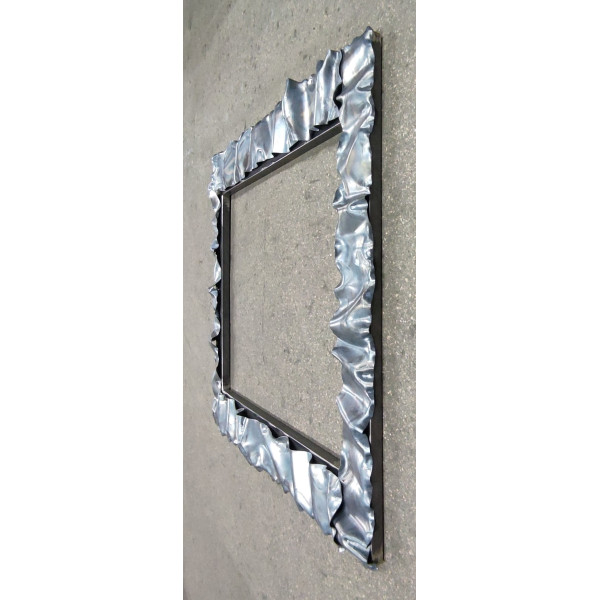 CORNICE design FERRO BATTUTO per Specchio o Foto con o senza LED . Realizzazioni Personalizzate . 850