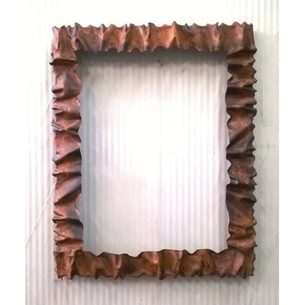 CORNICE design FERRO BATTUTO per Specchio o Foto con o senza LED . Realizzazioni Personalizzate . 850