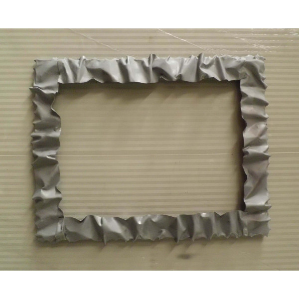 CORNICE design FERRO BATTUTO per Specchio o Foto con o senza LED . Realizzazioni Personalizzate . 850