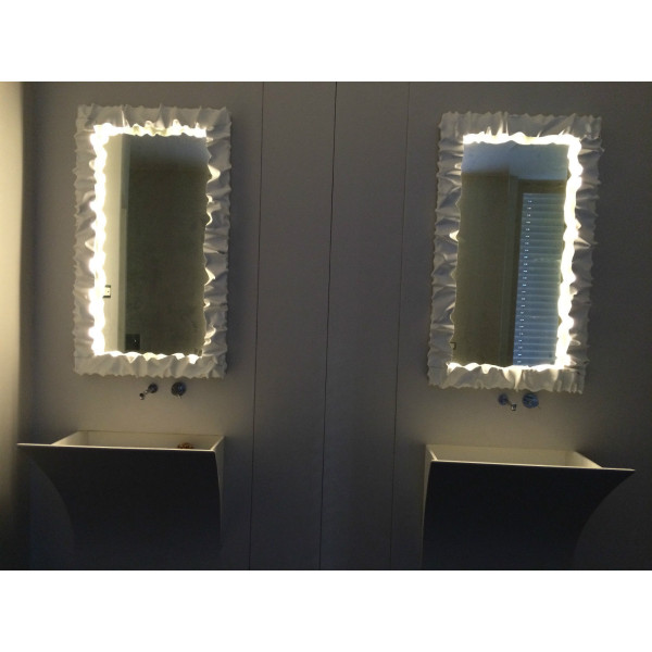 CORNICE design FERRO BATTUTO per Specchio o Foto con o senza LED . Realizzazioni Personalizzate . 850