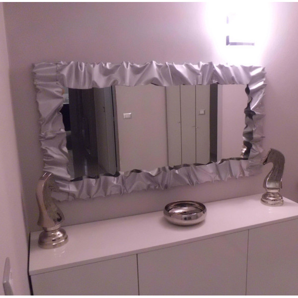 CORNICE design FERRO BATTUTO per Specchio o Foto con o senza LED . Realizzazioni Personalizzate . 850