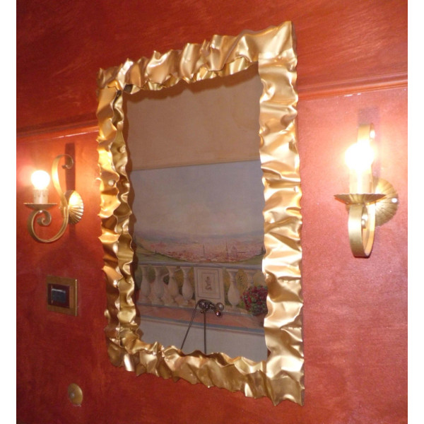 CORNICE design FERRO BATTUTO per Specchio o Foto con o senza LED . Realizzazioni Personalizzate . 850