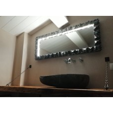 CORNICE design FERRO BATTUTO per Specchio o Foto con o senza LED . Realizzazioni Personalizzate . 850 