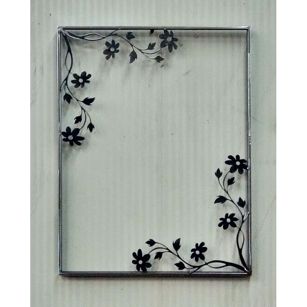Frame design in IRON for mirror . cm 65 x 84 . Art. 813